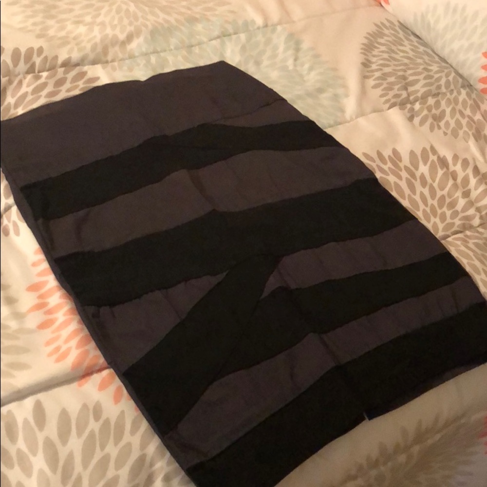 Black & Grey fitted skirt